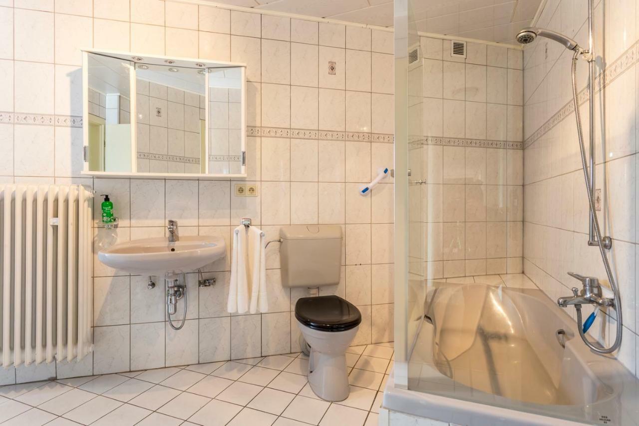 Pure Eifel Villa Oberkail Bagian luar foto